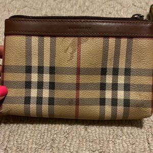Burberry cosmetic case
